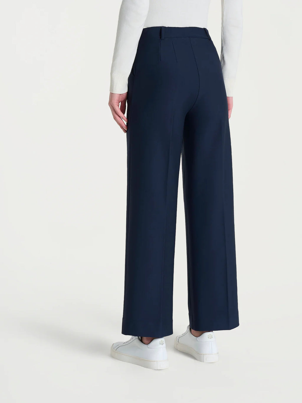 Pantalone ampio alla caviglia in Compact