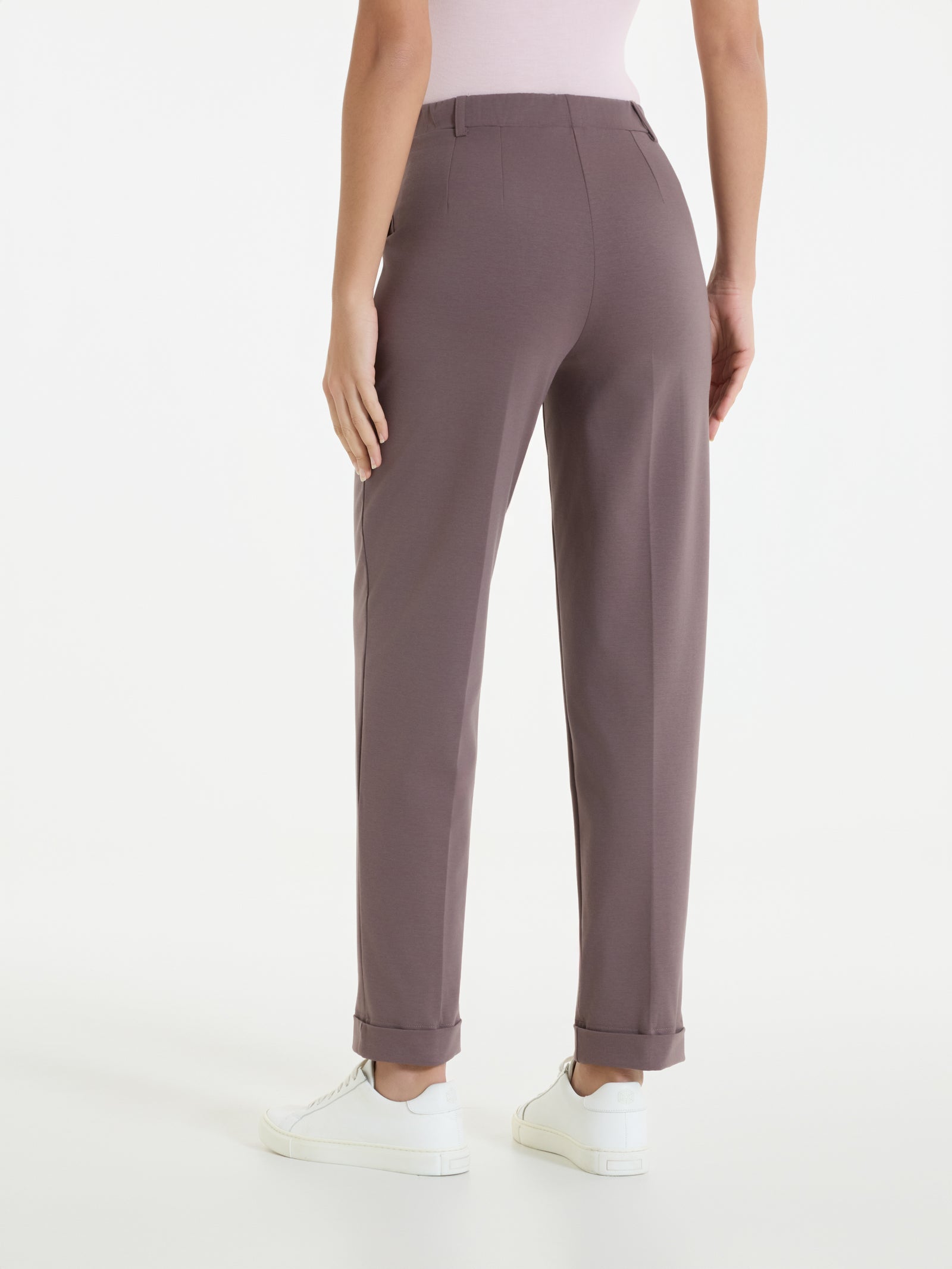 Pantalone a carota con tasche in Compact Light