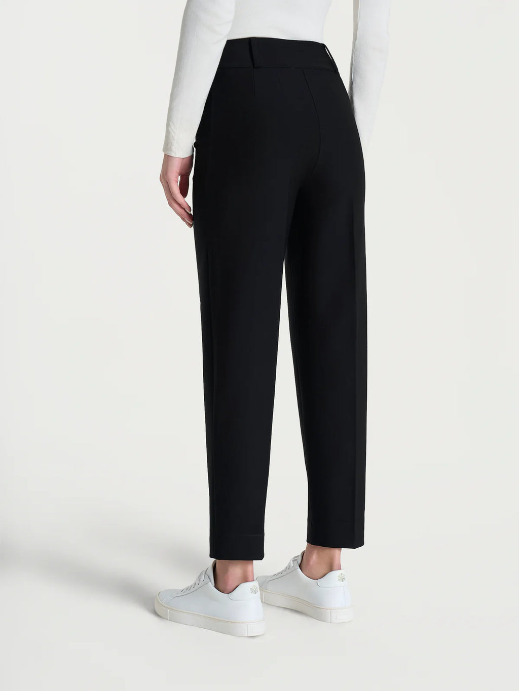 Pantalone a carota in Compact