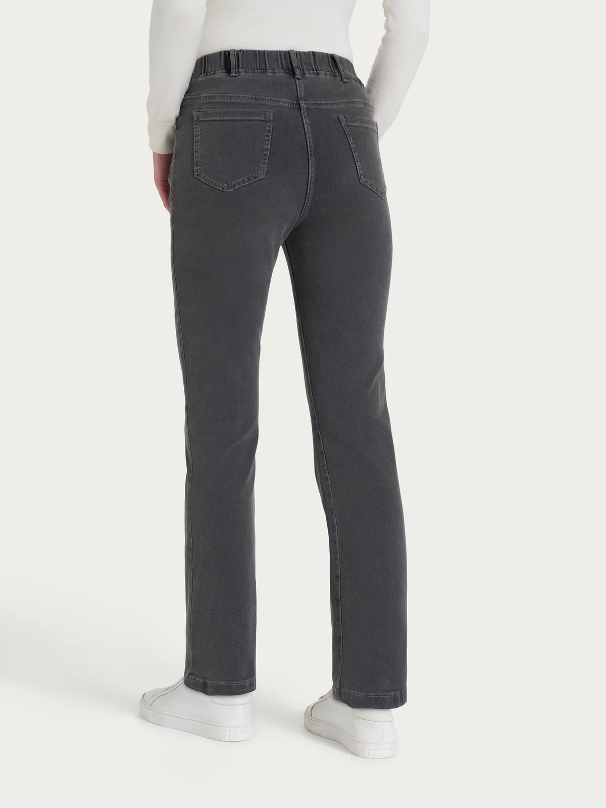 Jeans dritto con tasche in Super Denim