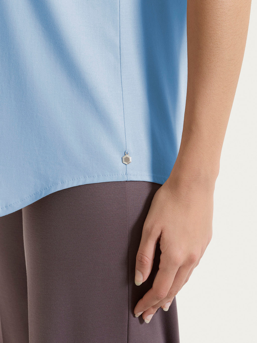 Top con spalla larga in Voile Stretch
