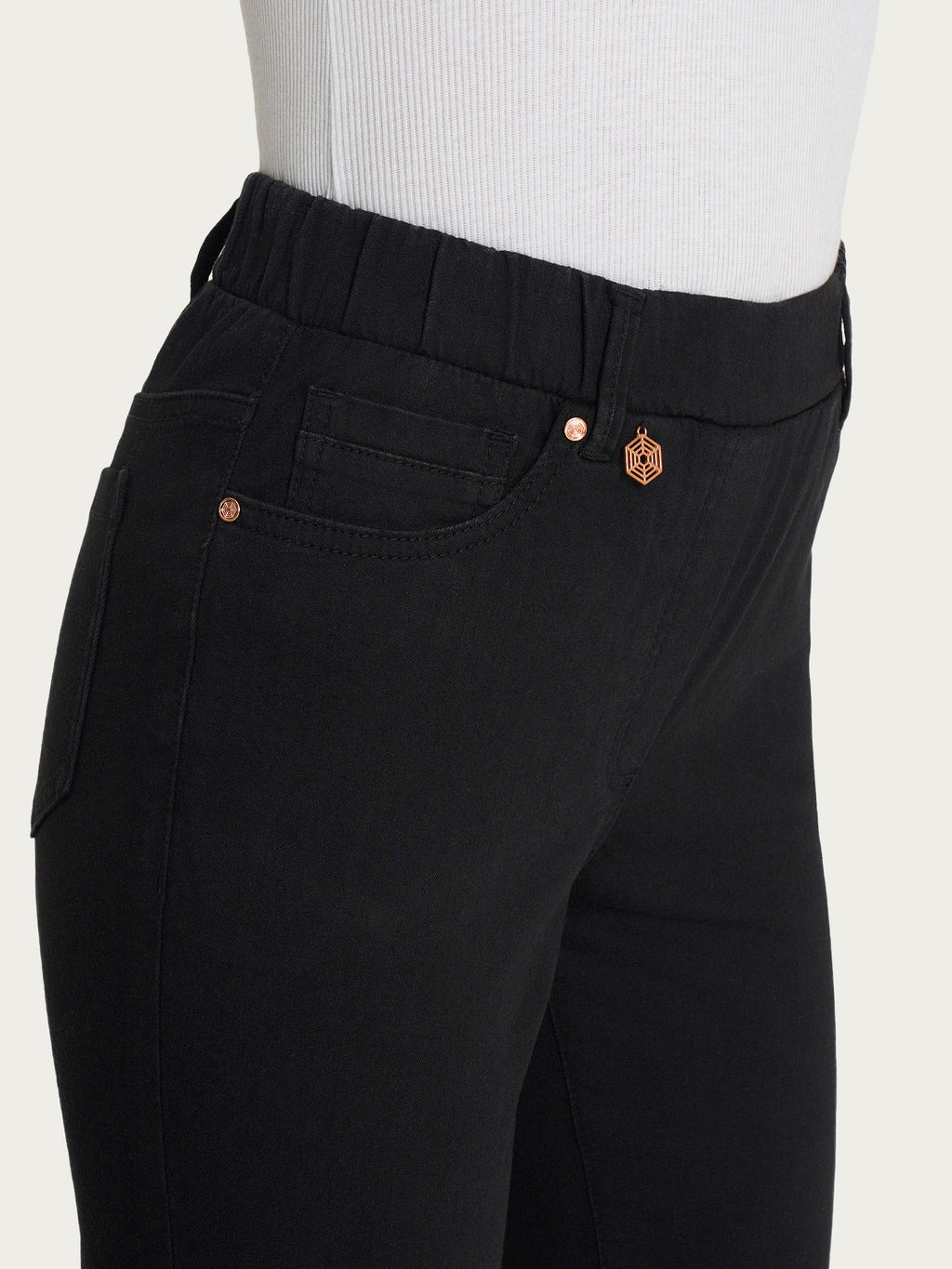 Jeans a gamba dritta con tasche e vita piatta in Light Denim